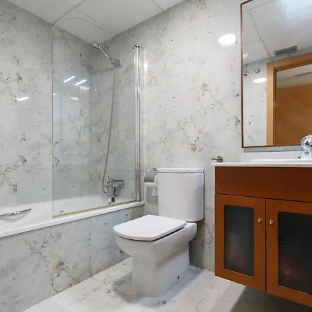 Uhc Les Ones Family Complex Apartment
