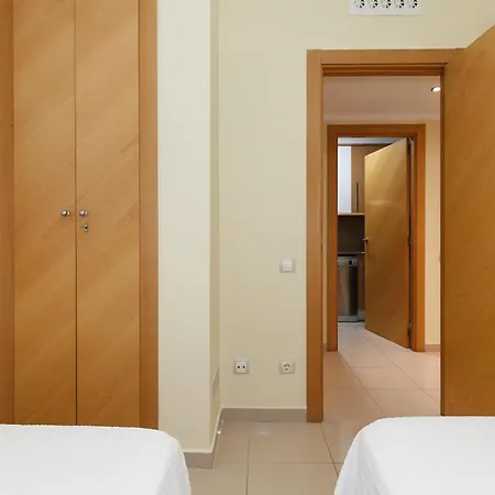 Uhc Les Ones Family Complex Apartment Salou